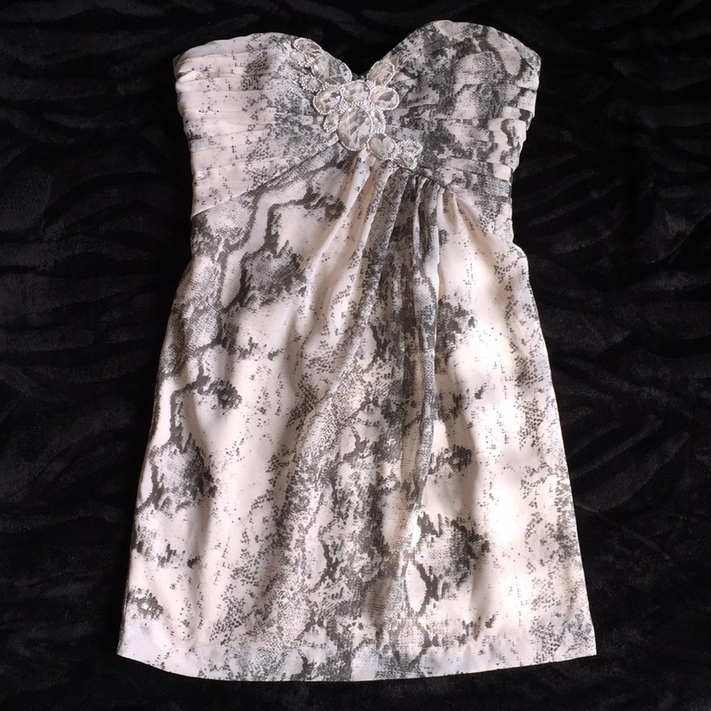 H&M Sz 2 crm/ Gray beaded strapless dress